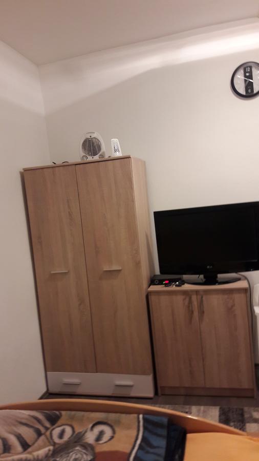 Rooms Adrijana Banja Luka Bagian luar foto